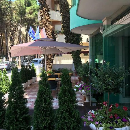 Western Star Hotel Durrës 외부 사진
