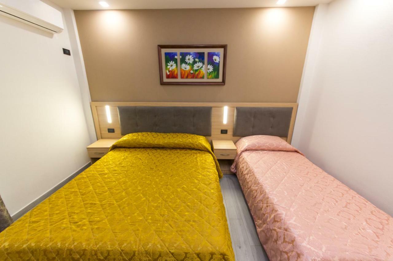 Western Star Hotel Durrës 외부 사진